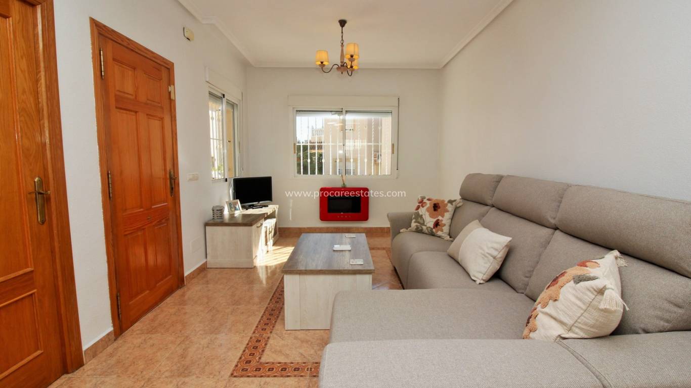 Resale - Villa - Orihuela Costa - Playa Flamenca