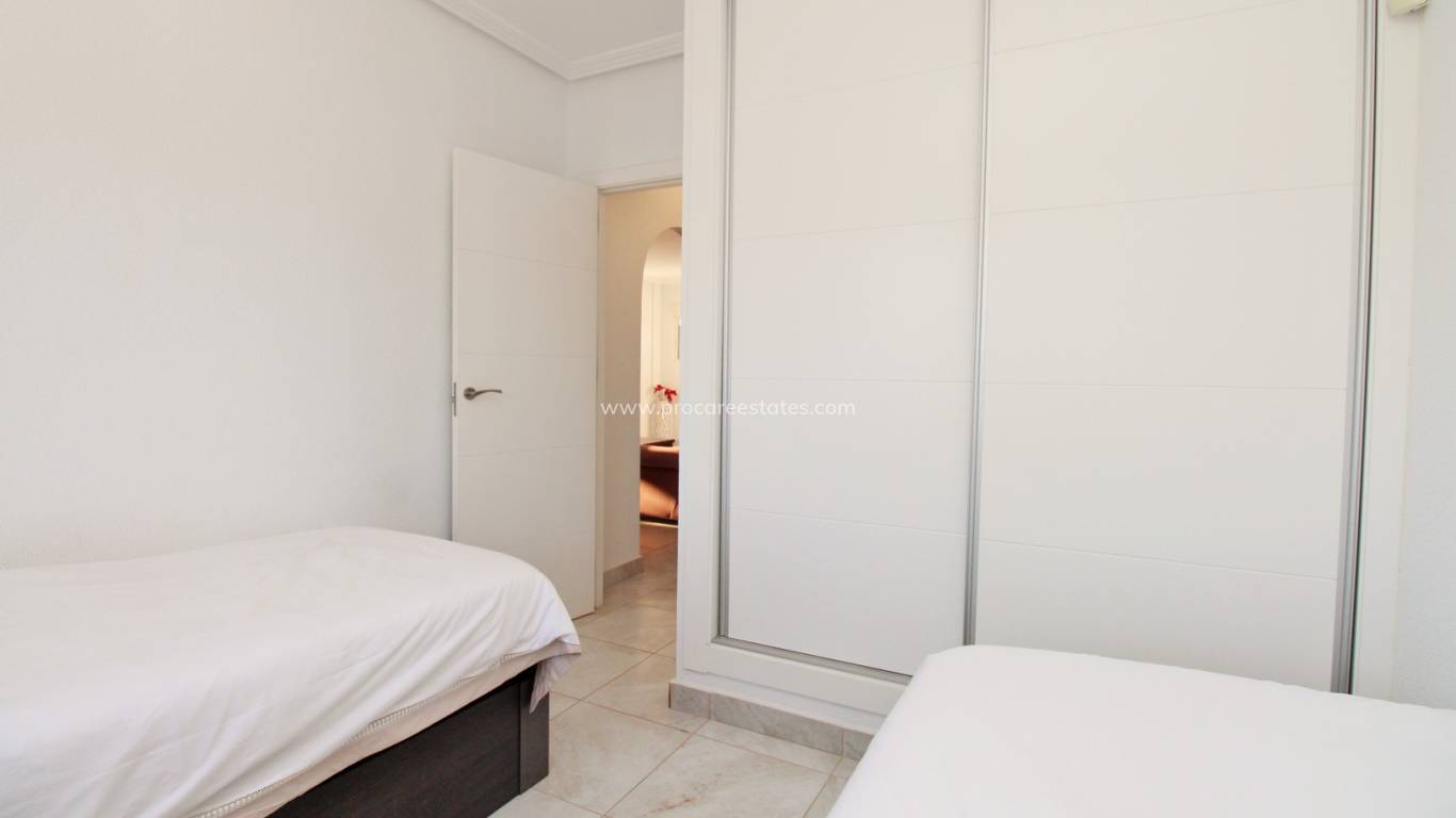 Resale - Villa - Orihuela Costa - Playa Flamenca