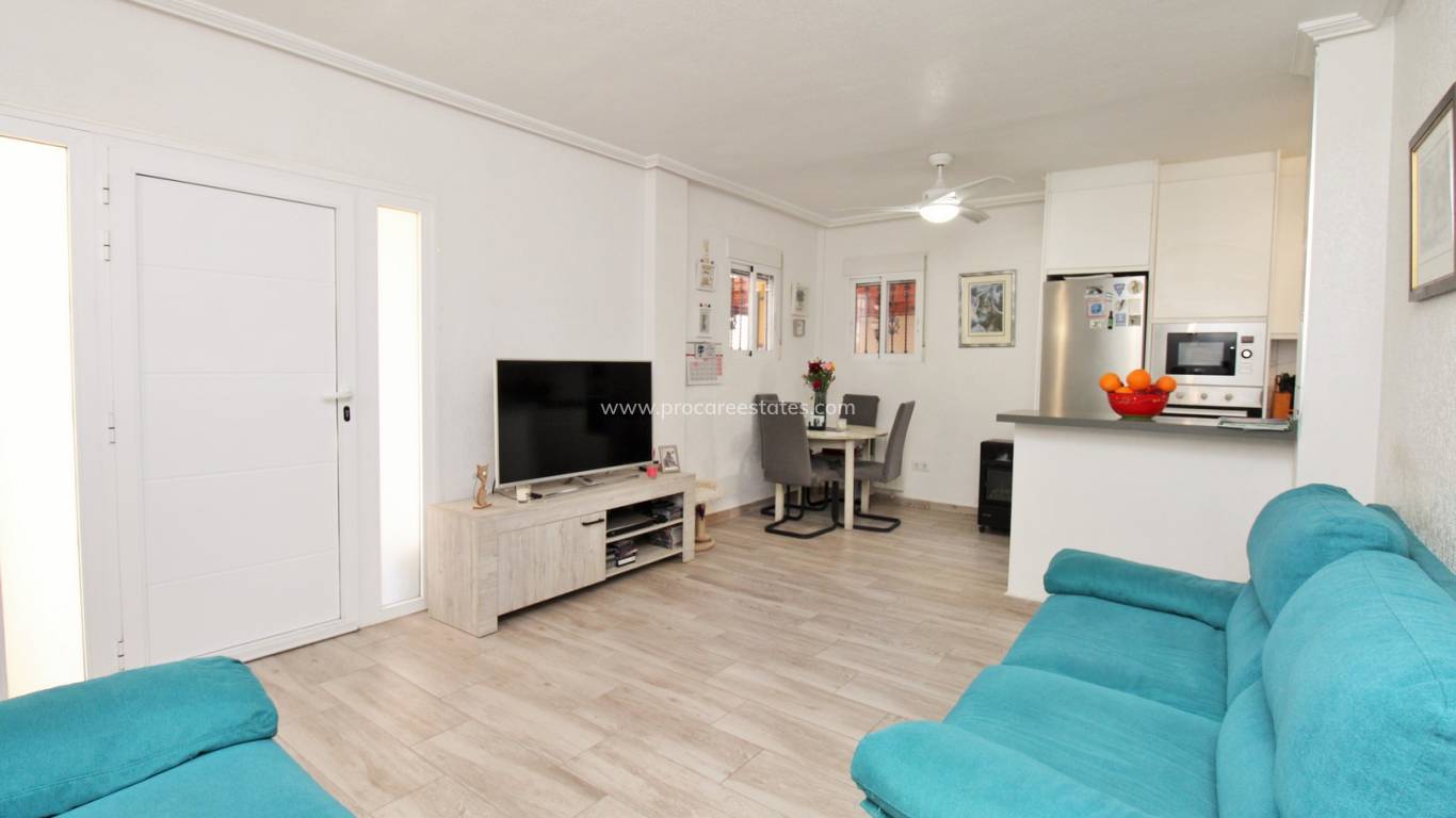 Resale - Villa - Orihuela Costa - Playa Flamenca