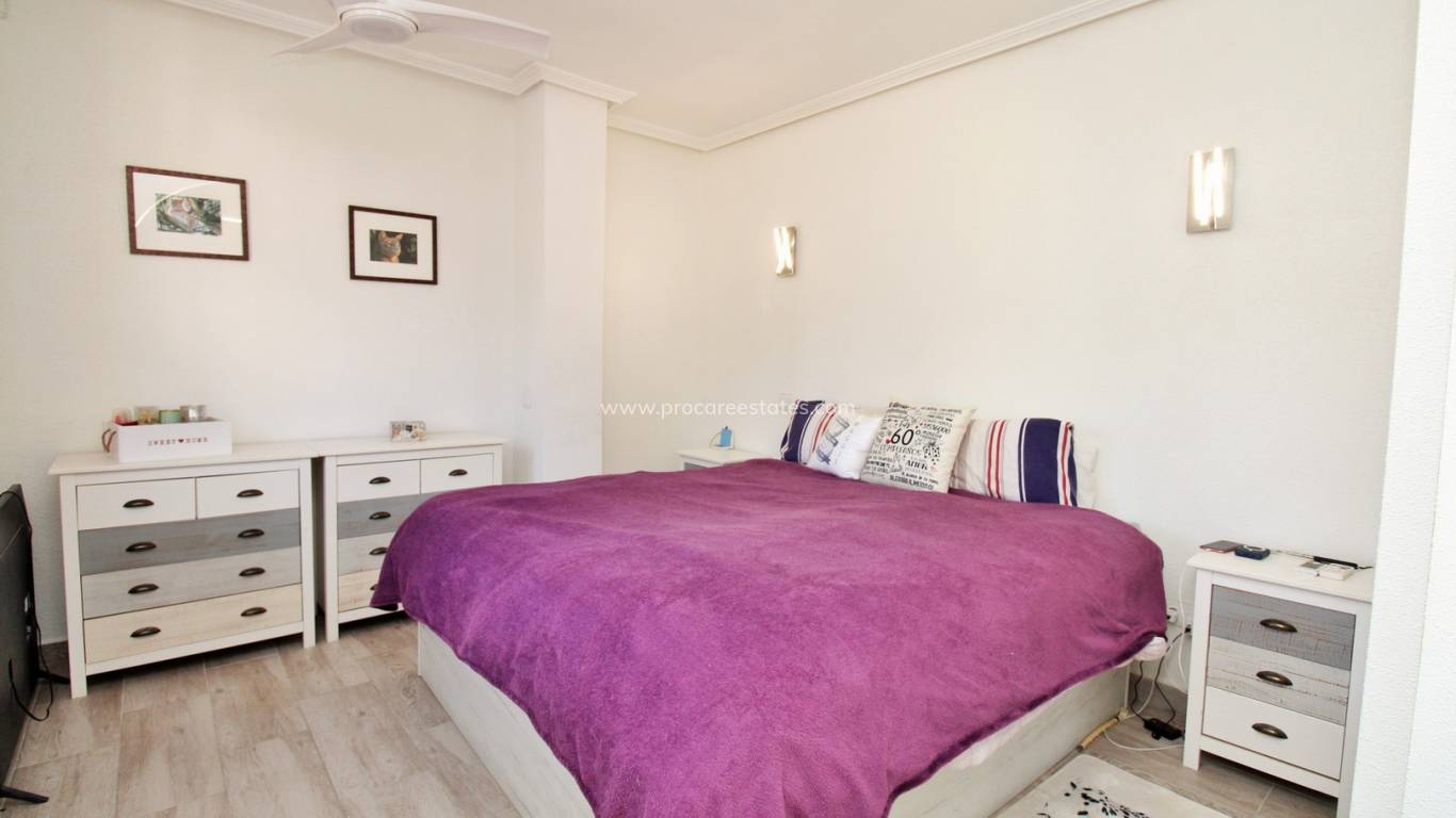 Resale - Villa - Orihuela Costa - Playa Flamenca