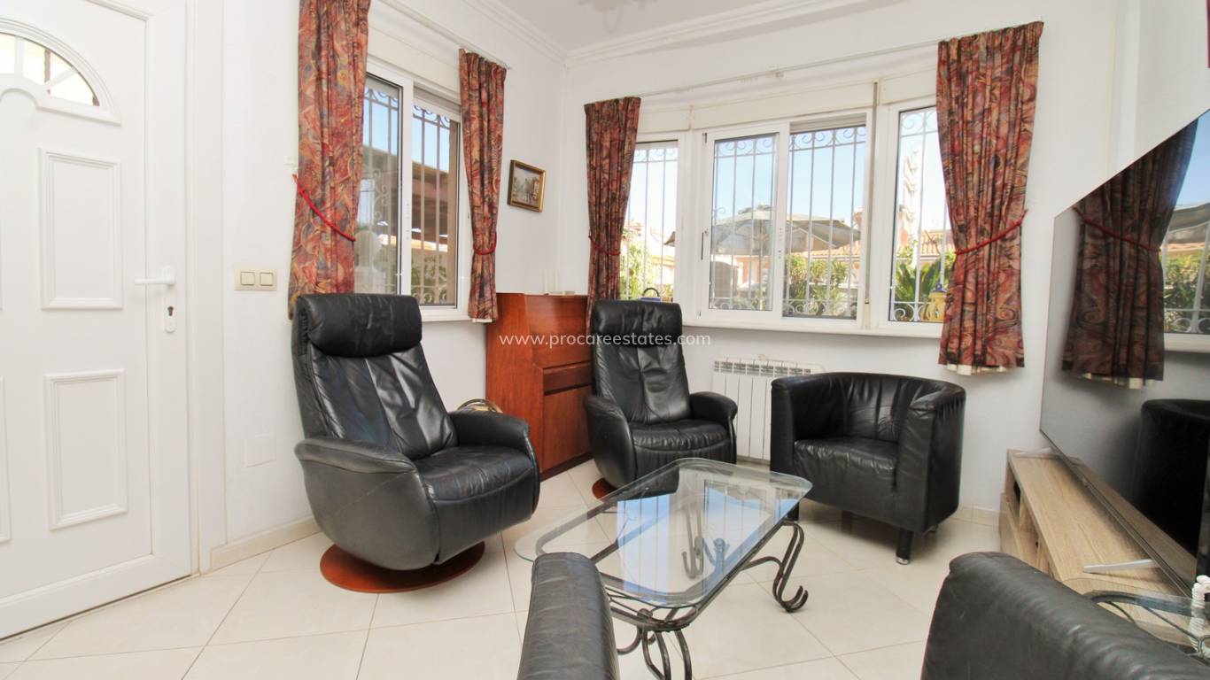 Resale - Villa - Orihuela Costa - Playa Flamenca