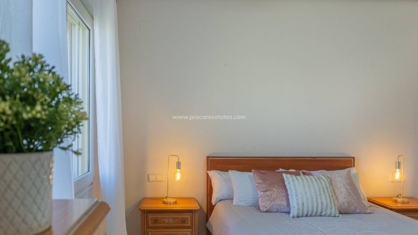 Resale - Villa - Orihuela Costa - Playa Flamenca