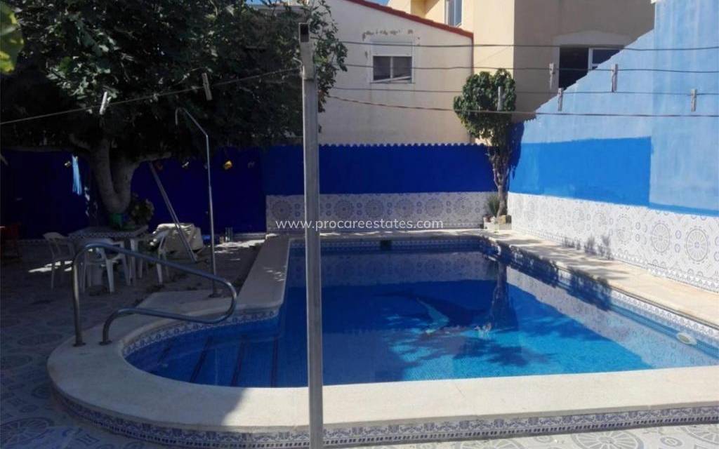 Resale - Villa - Orihuela Costa - Punta Prima