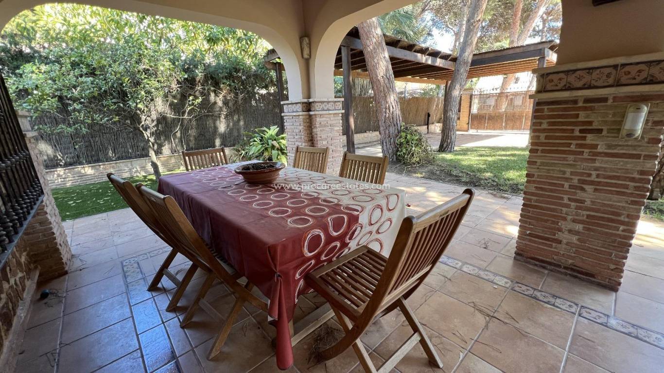 Resale - Villa - Orihuela Costa - Punta Prima