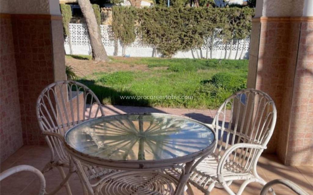 Resale - Villa - Orihuela Costa - Punta Prima