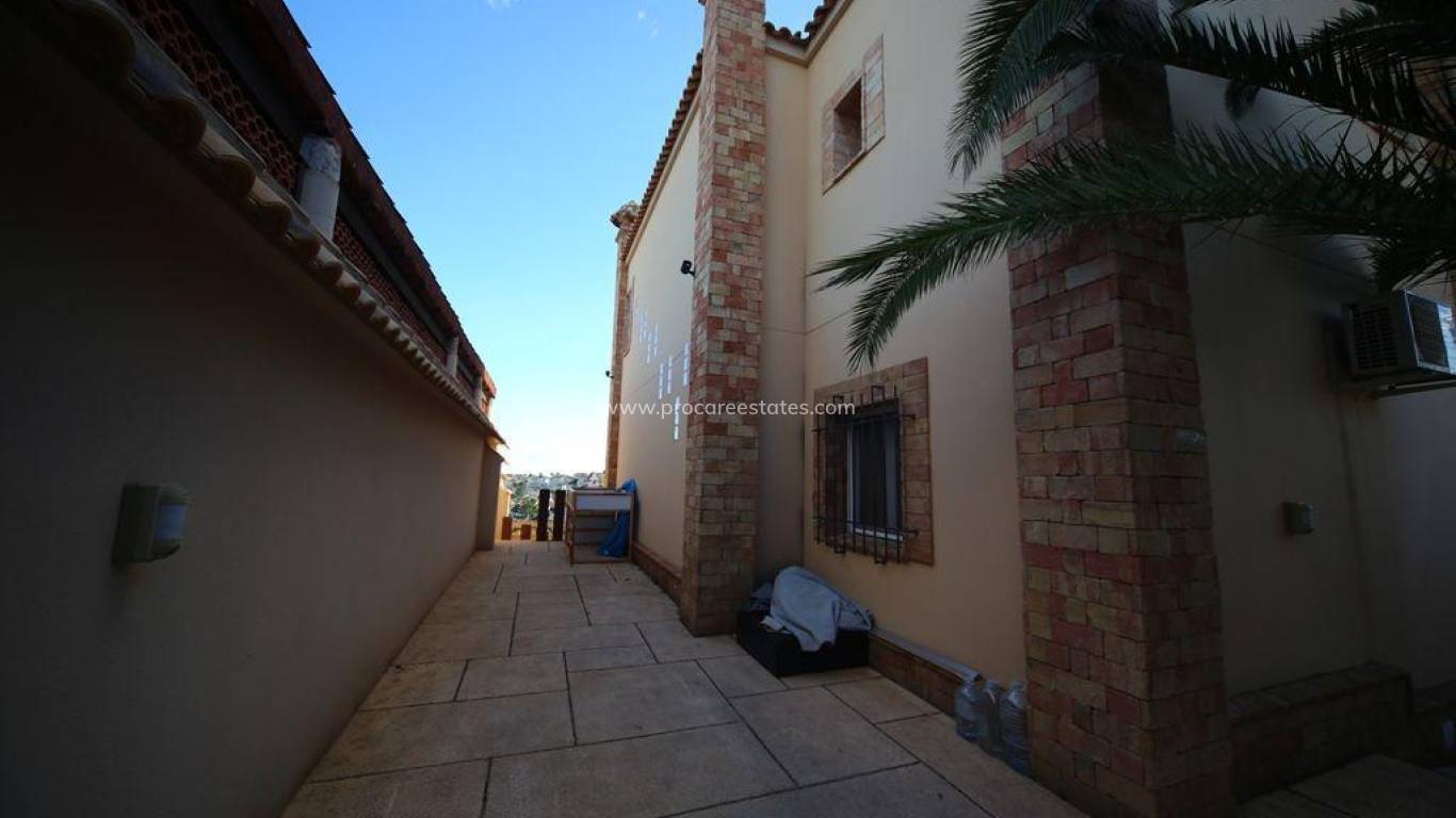 Resale - Villa - Orihuela Costa - Villamartin