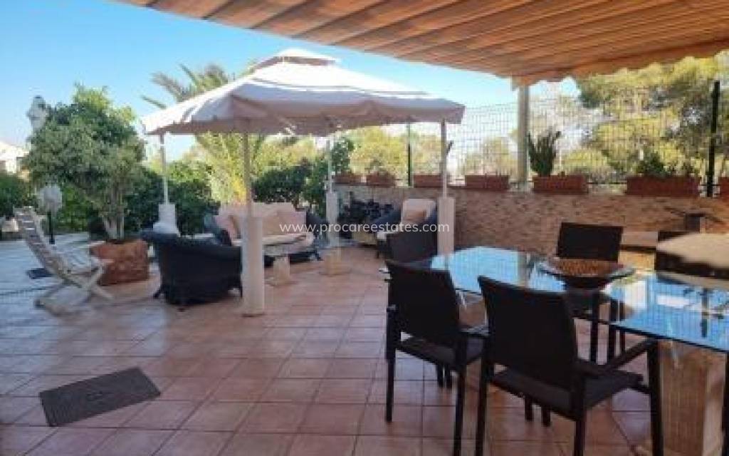 Resale - Villa - Orihuela Costa - Villamartin