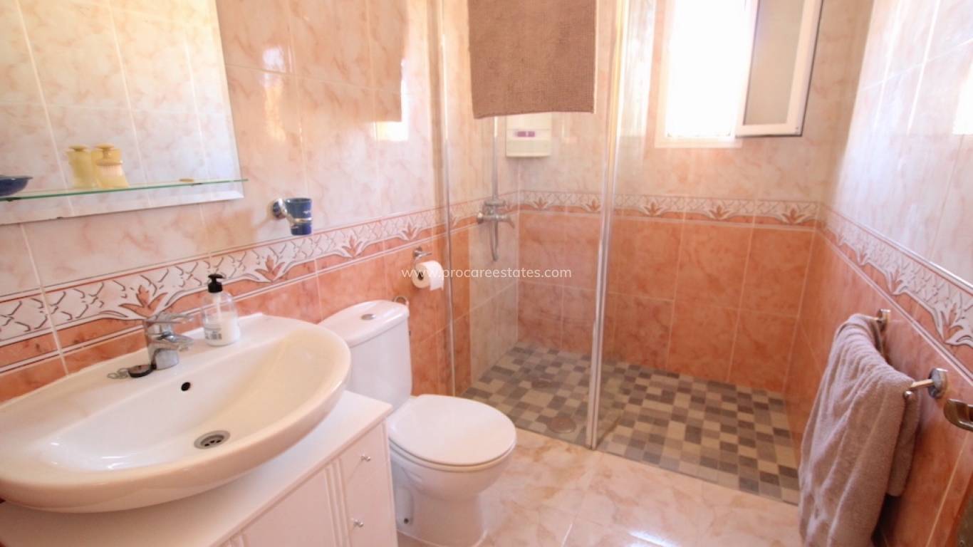 Resale - Villa - Orihuela Costa - Villamartin