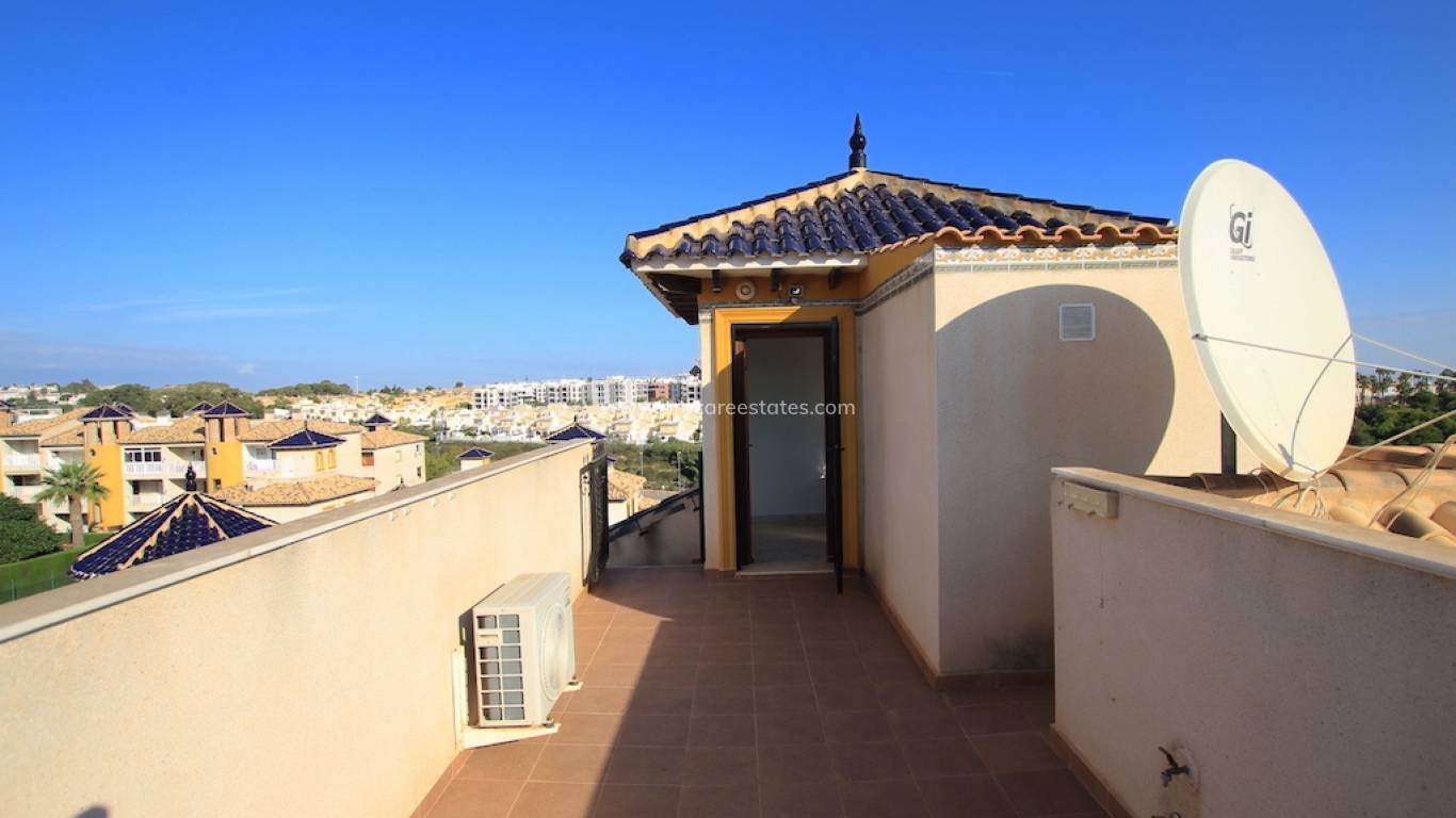 Resale - Villa - Orihuela Costa - Villamartin