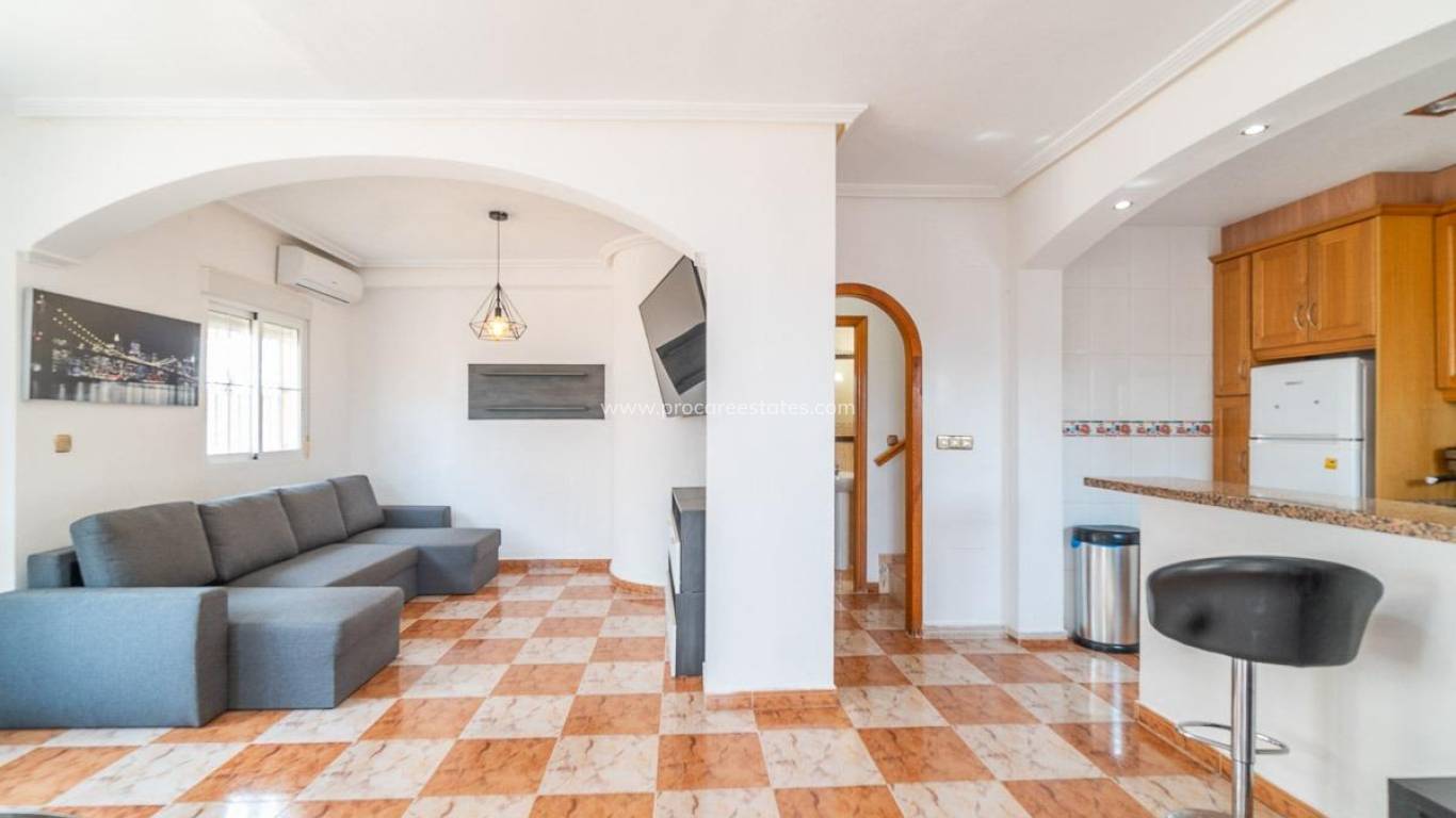 Resale - Villa - Orihuela Costa - Villamartin