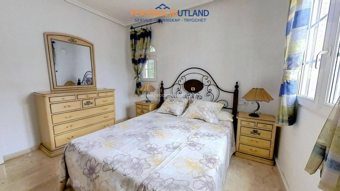 Resale - Villa - Orihuela Costa - Villamartin