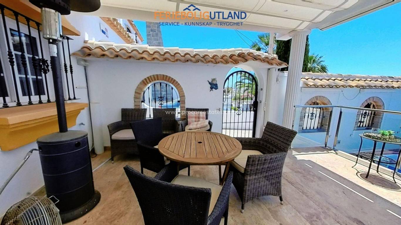 Resale - Villa - Orihuela Costa - Villamartin