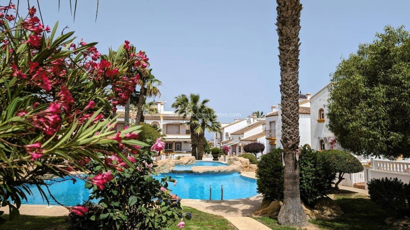 Resale - Villa - Orihuela Costa - Villamartin