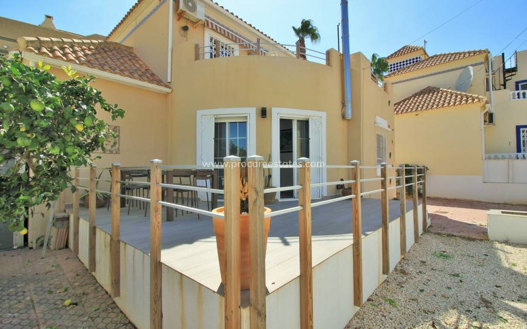 Resale - Villa - Orihuela Costa - Villamartin