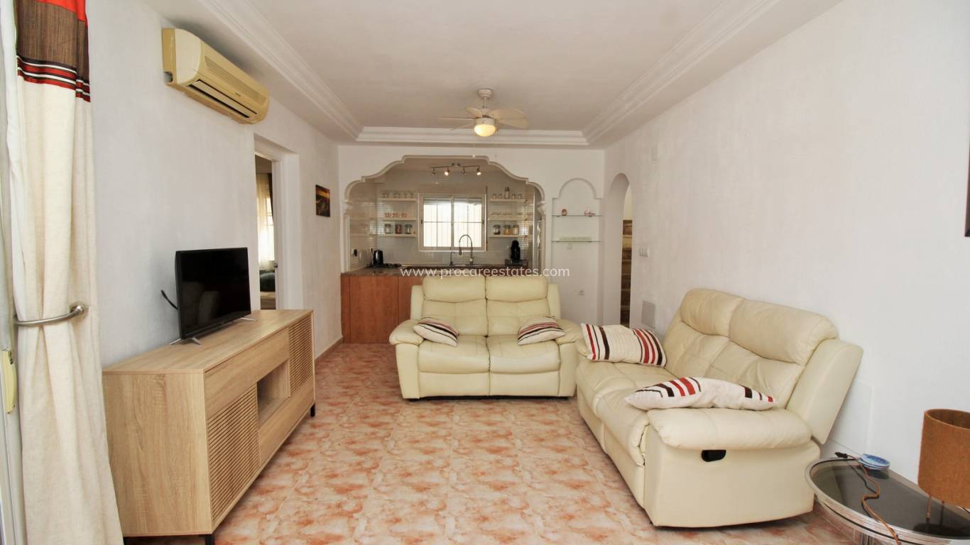 Resale - Villa - Orihuela Costa - Villamartin