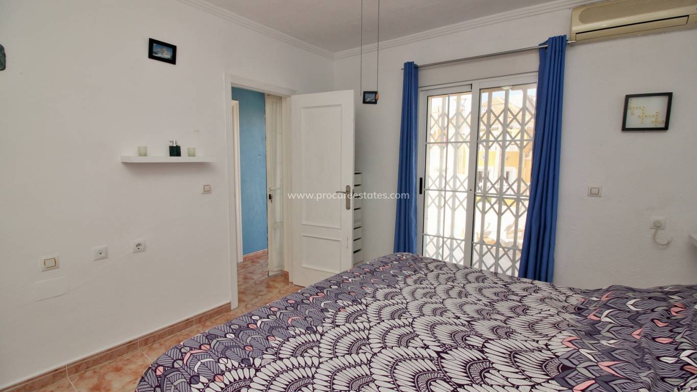 Resale - Villa - Orihuela Costa - Villamartin