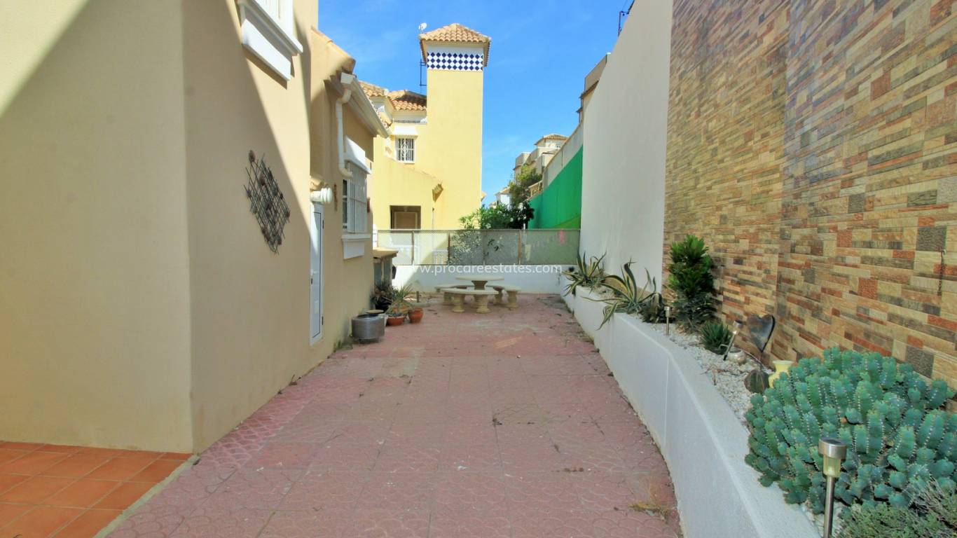 Resale - Villa - Orihuela Costa - Villamartin