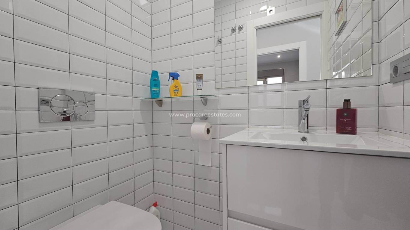 Resale - Villa - Orihuela Costa - Villamartin