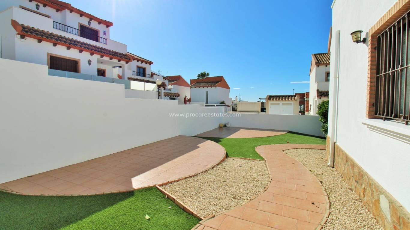 Resale - Villa - Orihuela Costa - Villamartin