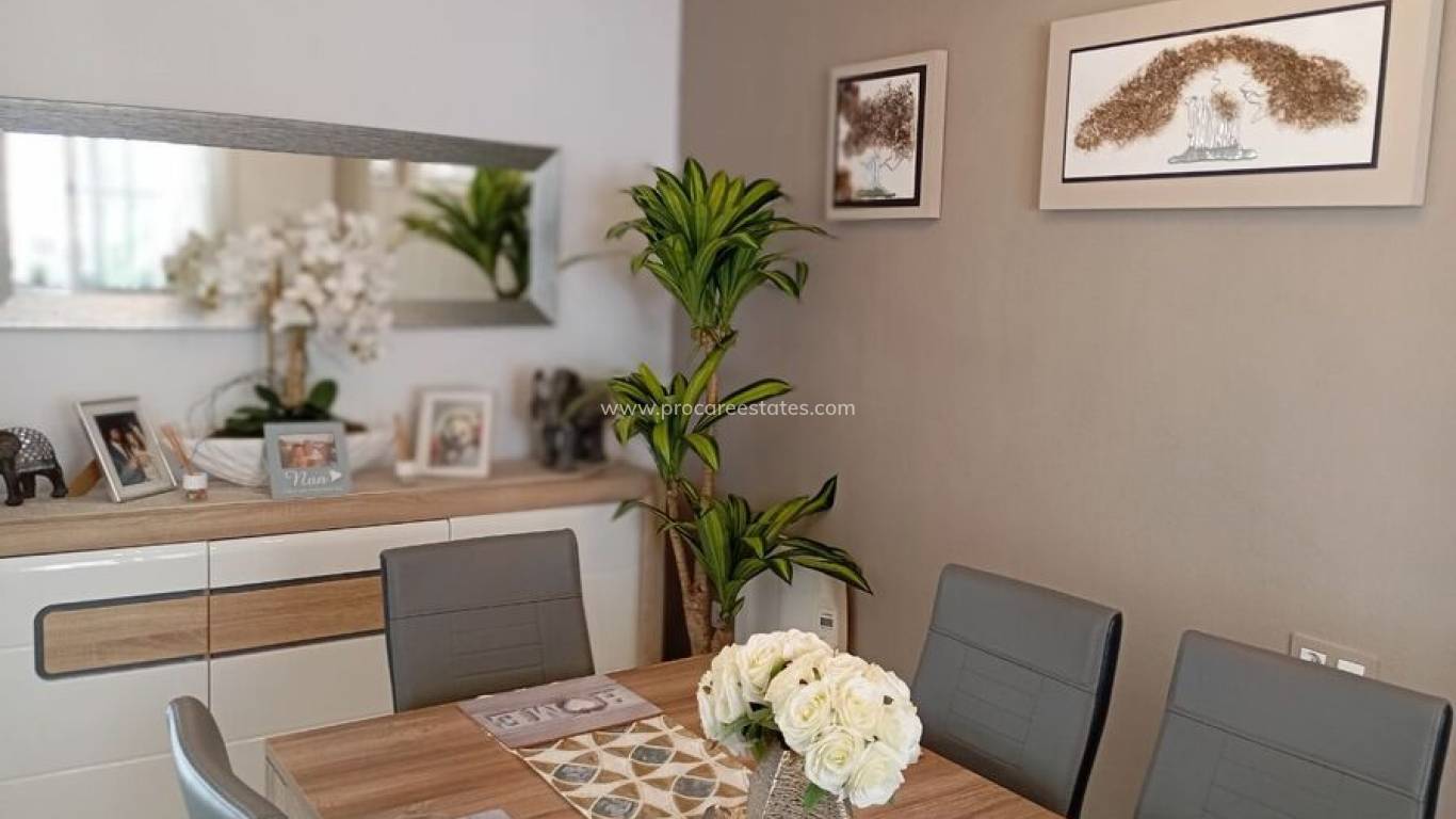 Resale - Villa - Orihuela Costa - Villamartin