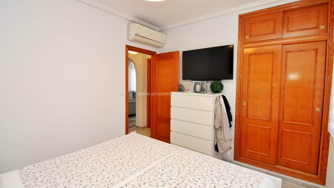 Resale - Villa - Orihuela Costa - Villamartin