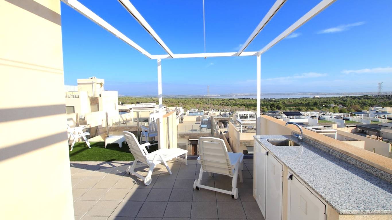 Resale - Villa - Orihuela Costa - Villamartin