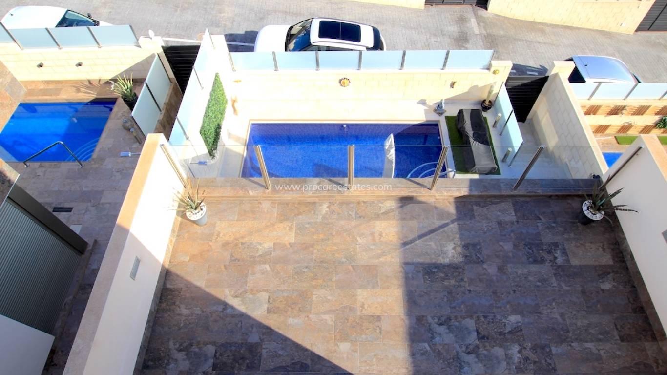 Resale - Villa - Orihuela Costa - Villamartin