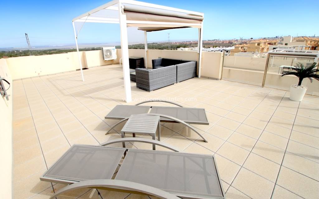 Resale - Villa - Orihuela Costa - Villamartin