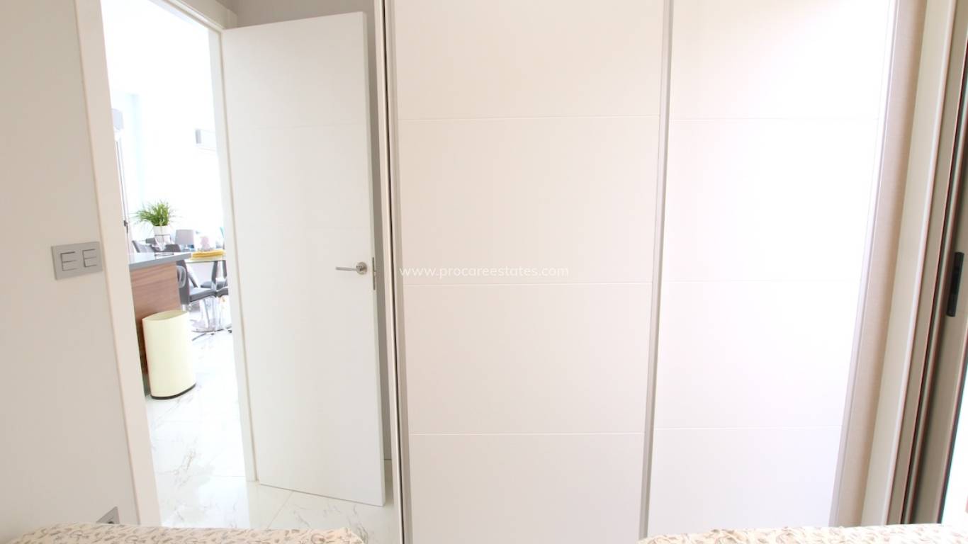 Resale - Villa - Orihuela Costa - Villamartin