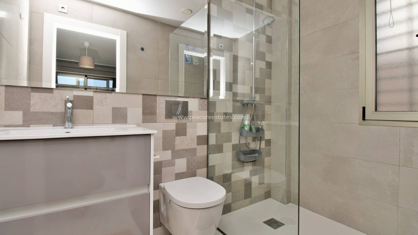 Resale - Villa - Orihuela Costa - Villamartin