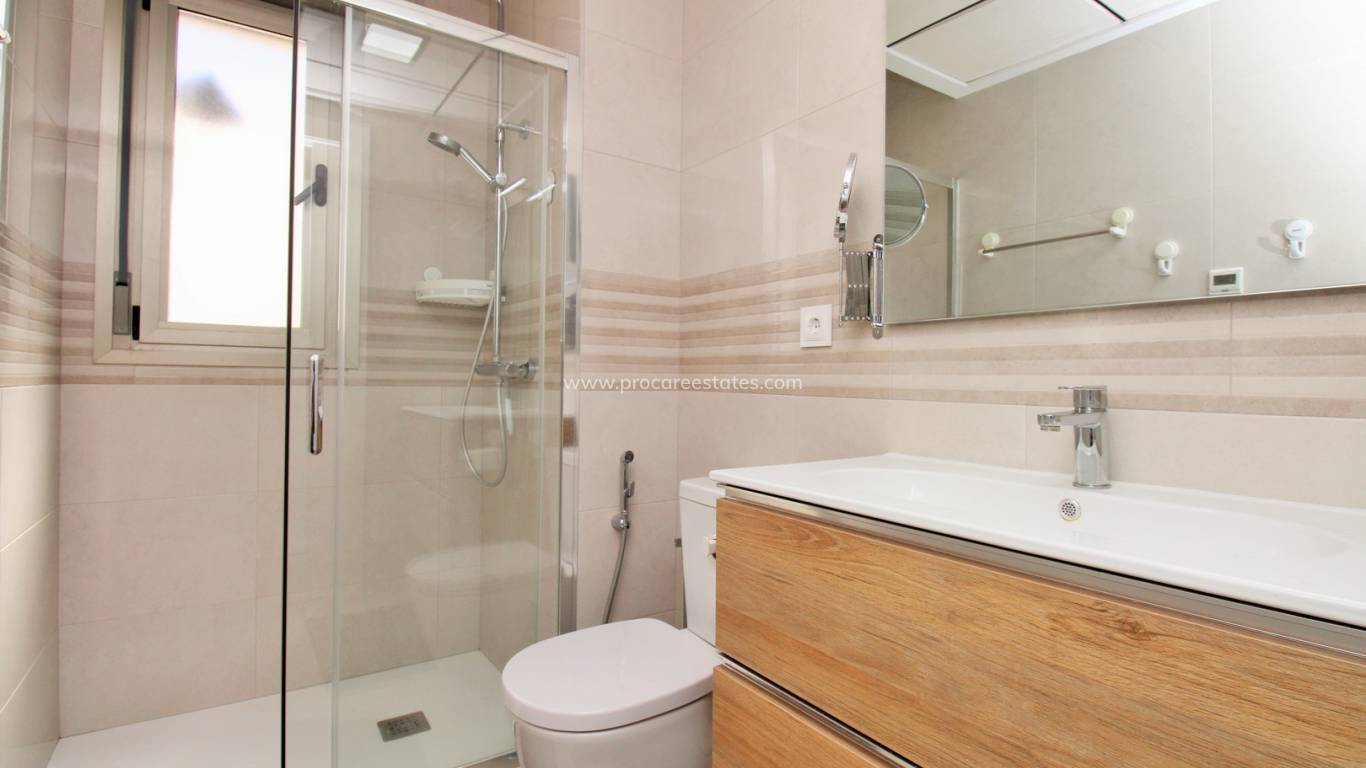 Resale - Villa - Orihuela Costa - Villamartin