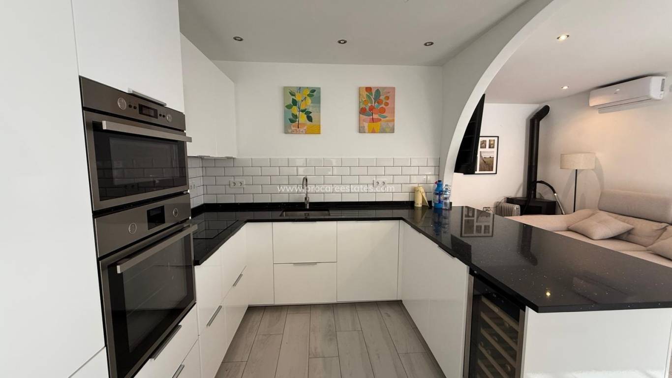 Resale - Villa - Orihuela Costa - Villamartin