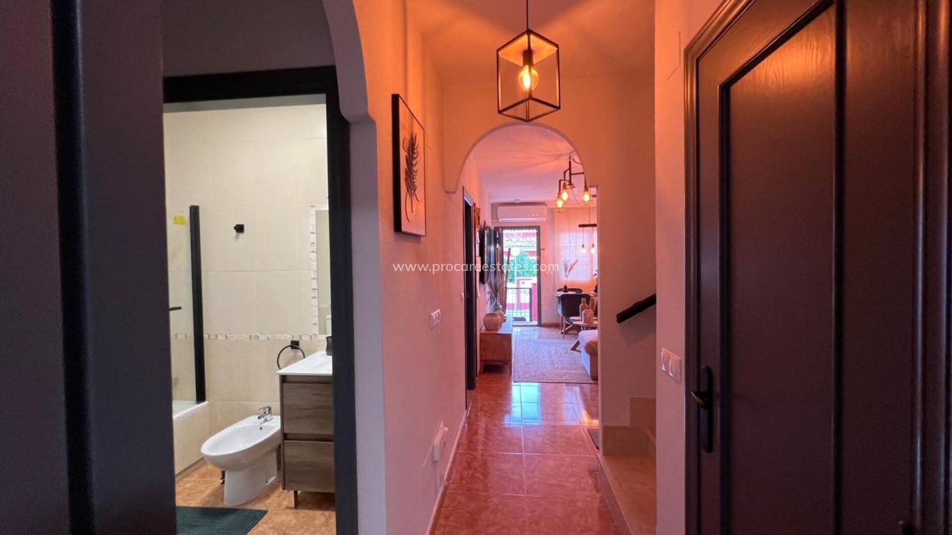 Resale - Villa - Orihuela Costa - Villamartin