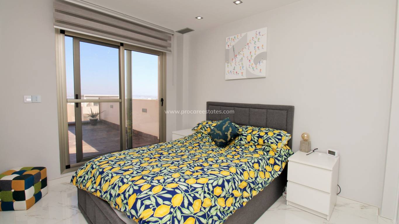 Resale - Villa - Orihuela Costa - Villamartin