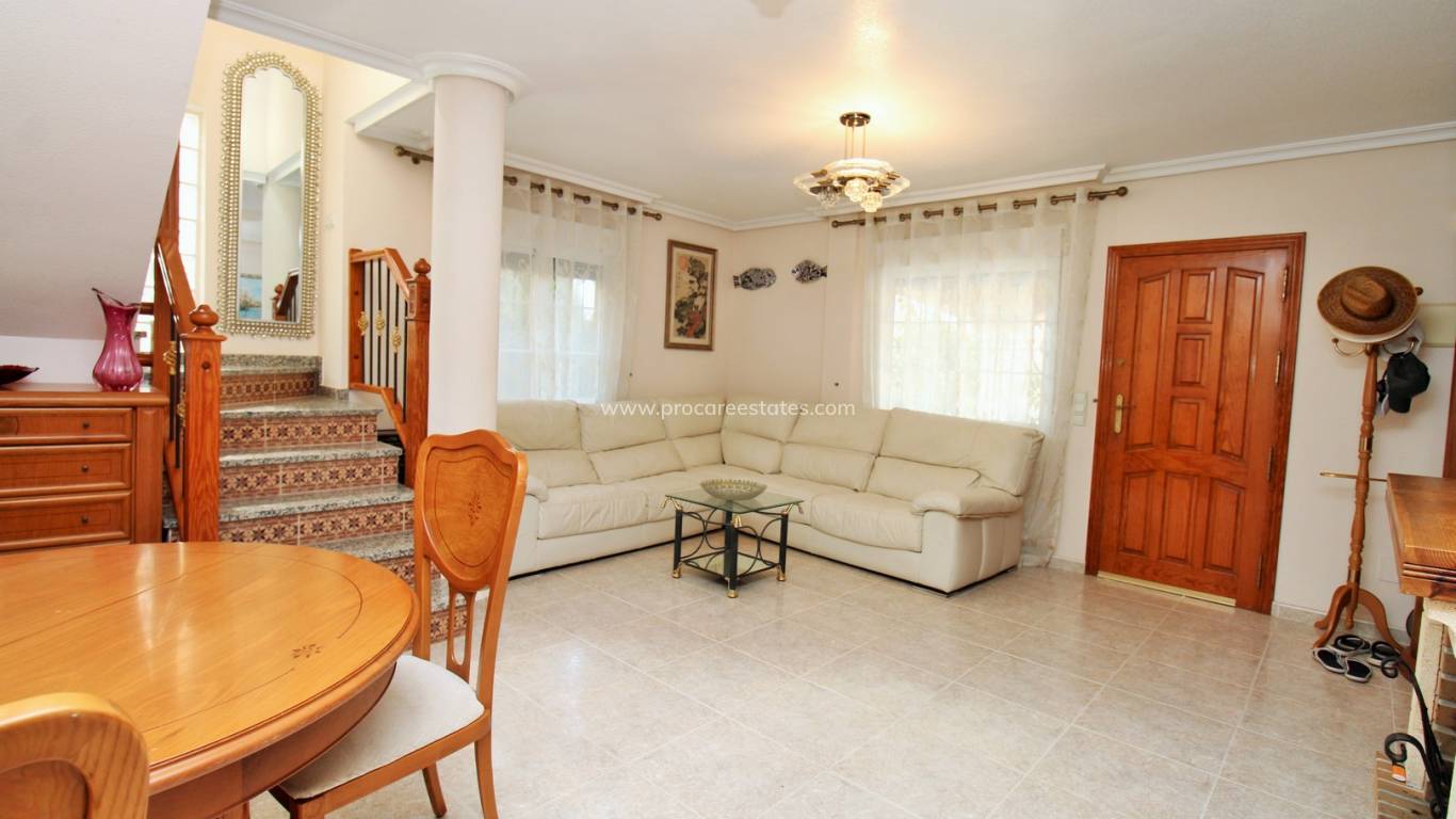 Resale - Villa - Orihuela Costa - Villamartin