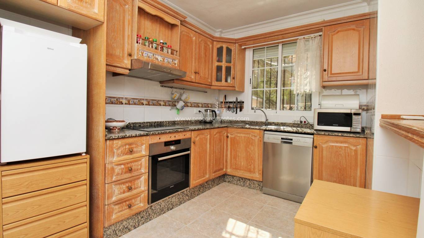 Resale - Villa - Orihuela Costa - Villamartin