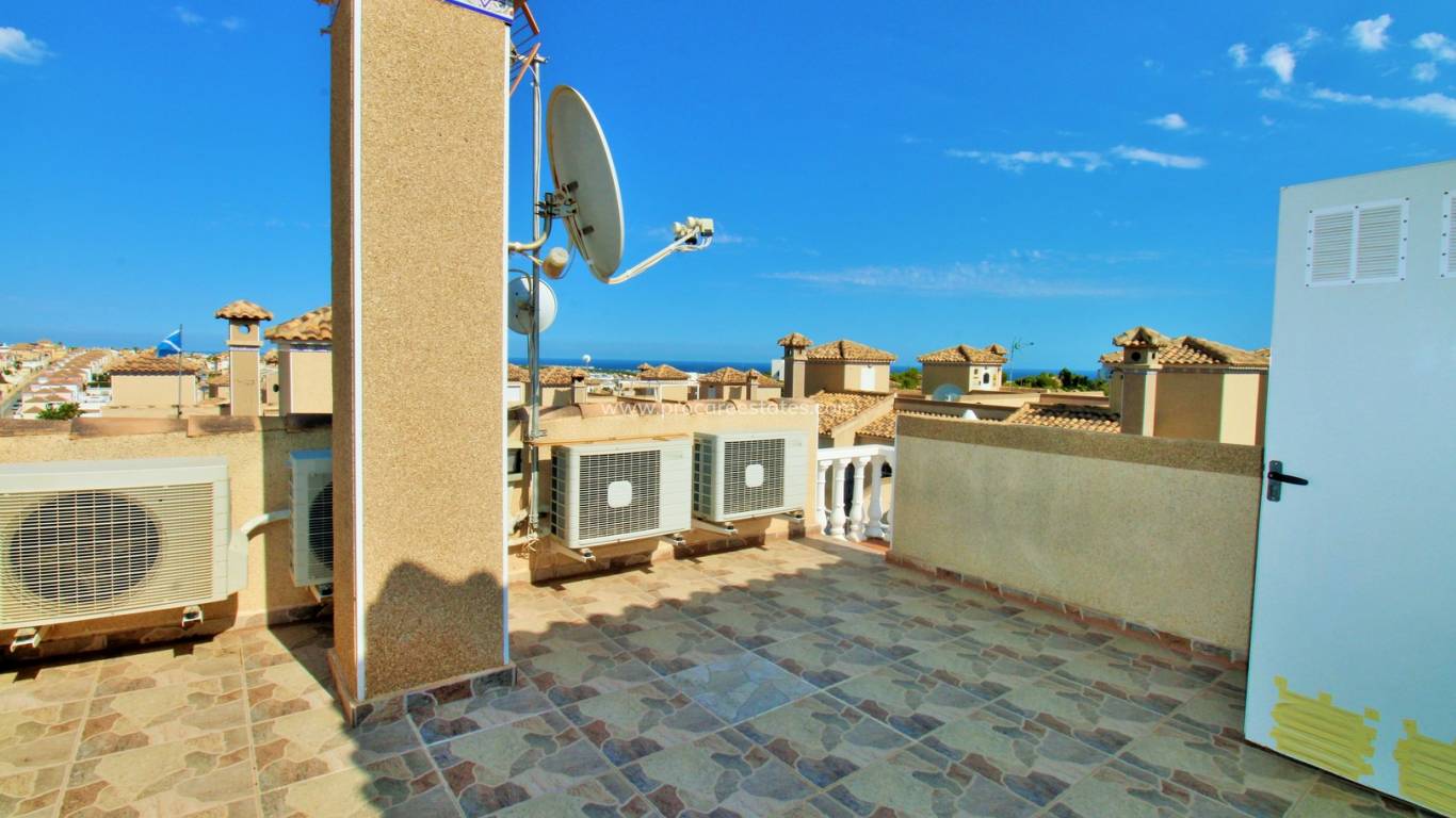 Resale - Villa - Orihuela Costa - Villamartin