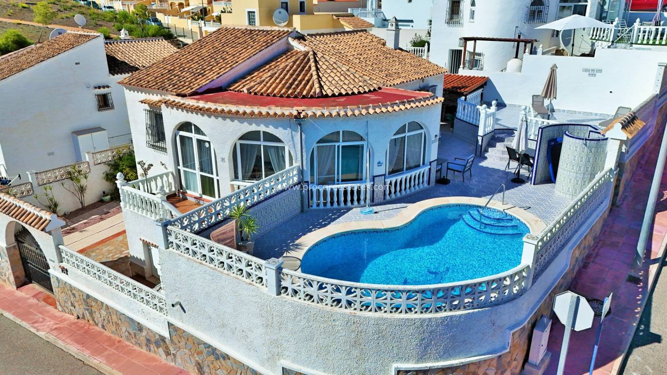 Resale - Villa - Orihuela Costa - Villamartin