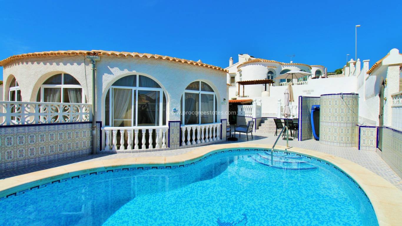 Resale - Villa - Orihuela Costa - Villamartin