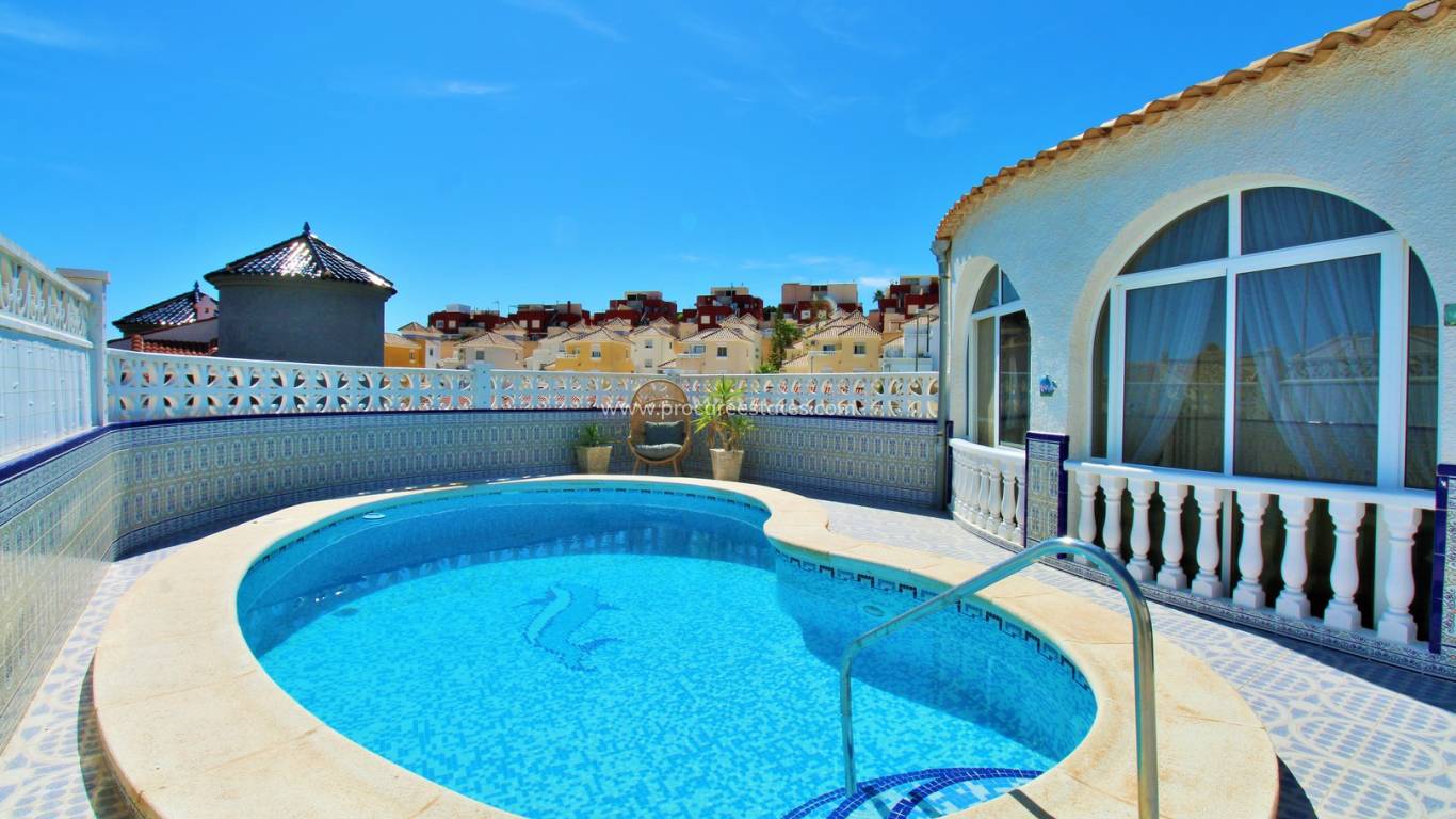 Resale - Villa - Orihuela Costa - Villamartin