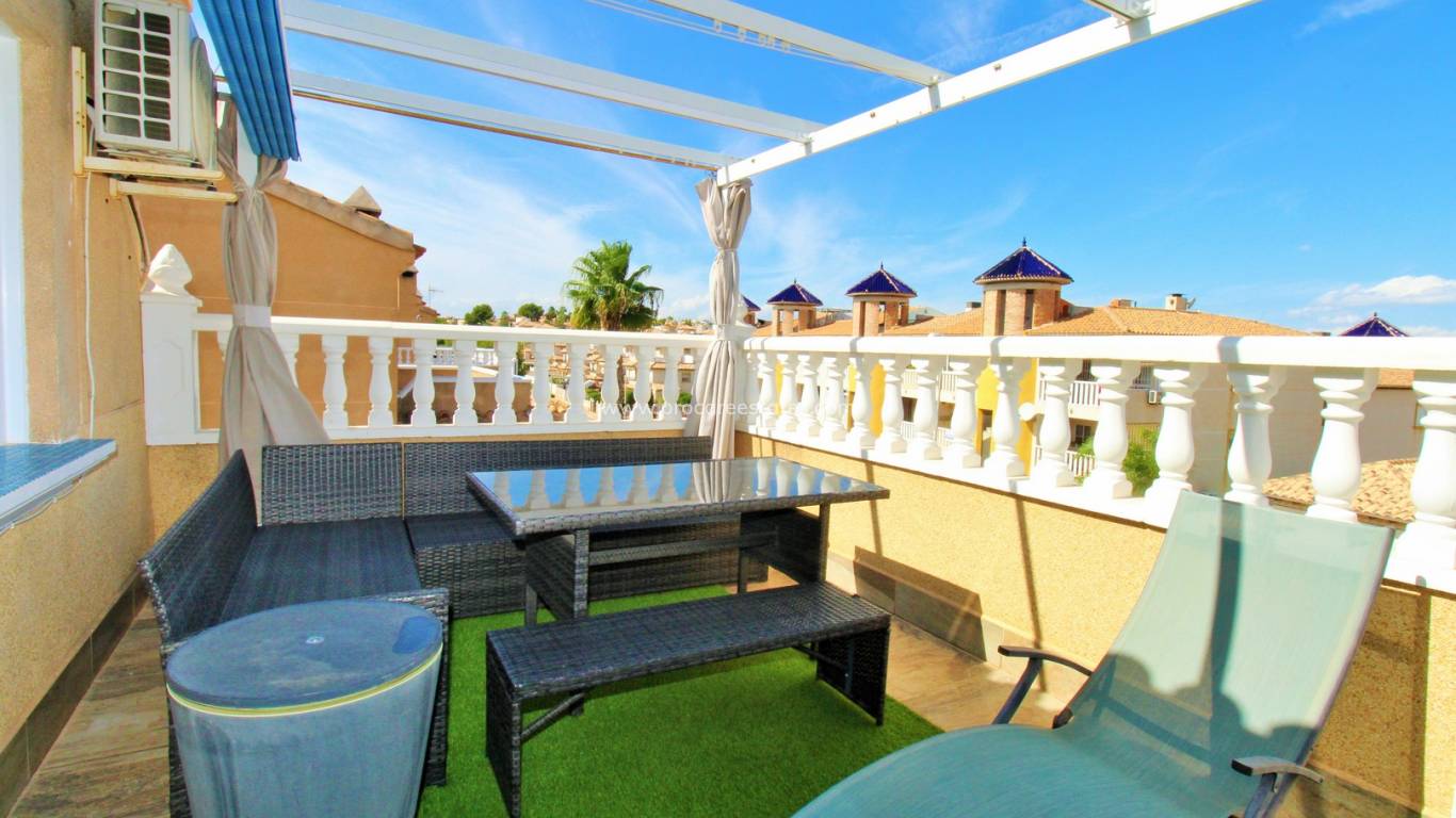 Resale - Villa - Orihuela Costa - Villamartin