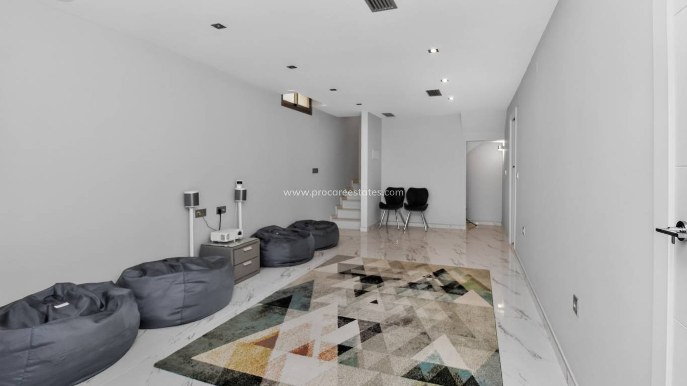 Resale - Villa - Orihuela Costa - Villamartin