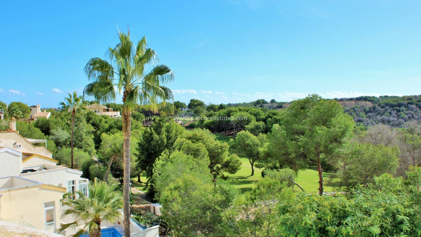 Resale - Villa - Orihuela Costa - Vistabella Golf