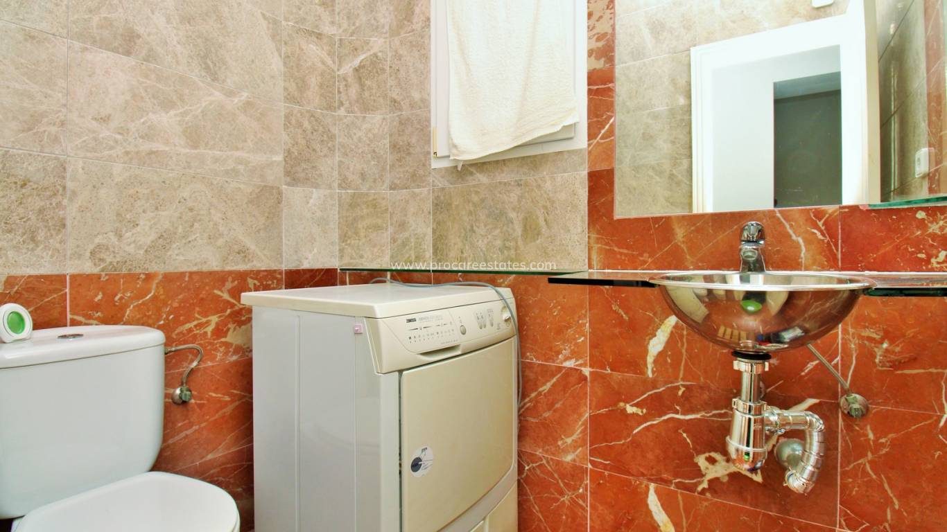 Resale - Villa - Orihuela Costa - Vistabella Golf