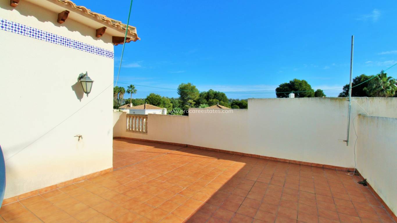 Resale - Villa - Orihuela Costa - Vistabella Golf