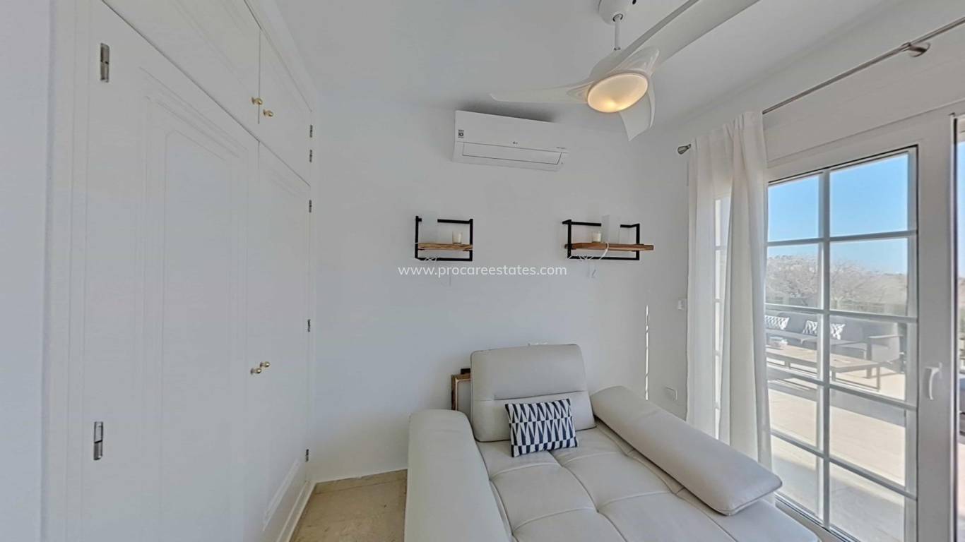 Resale - Villa - Orihuela Costa - Vistabella Golf