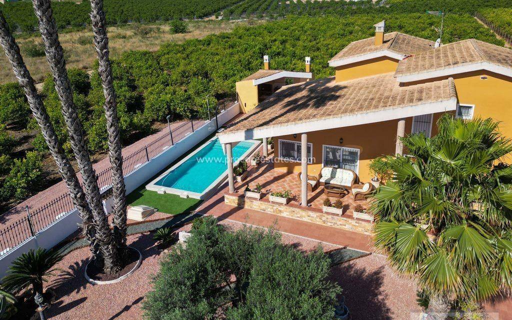 Resale - Villa - Orihuela - Desamparados-Hurchillo-Torremendo