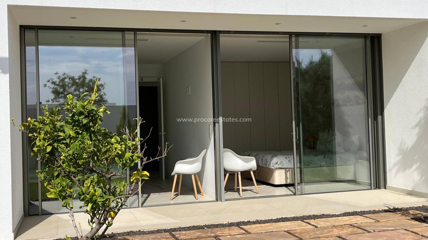 Resale - Villa - Orihuela - Las Colinas Golf