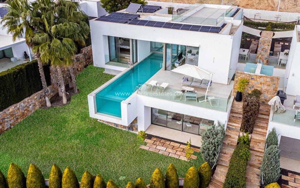 Resale - Villa - Orihuela - Las Colinas golf