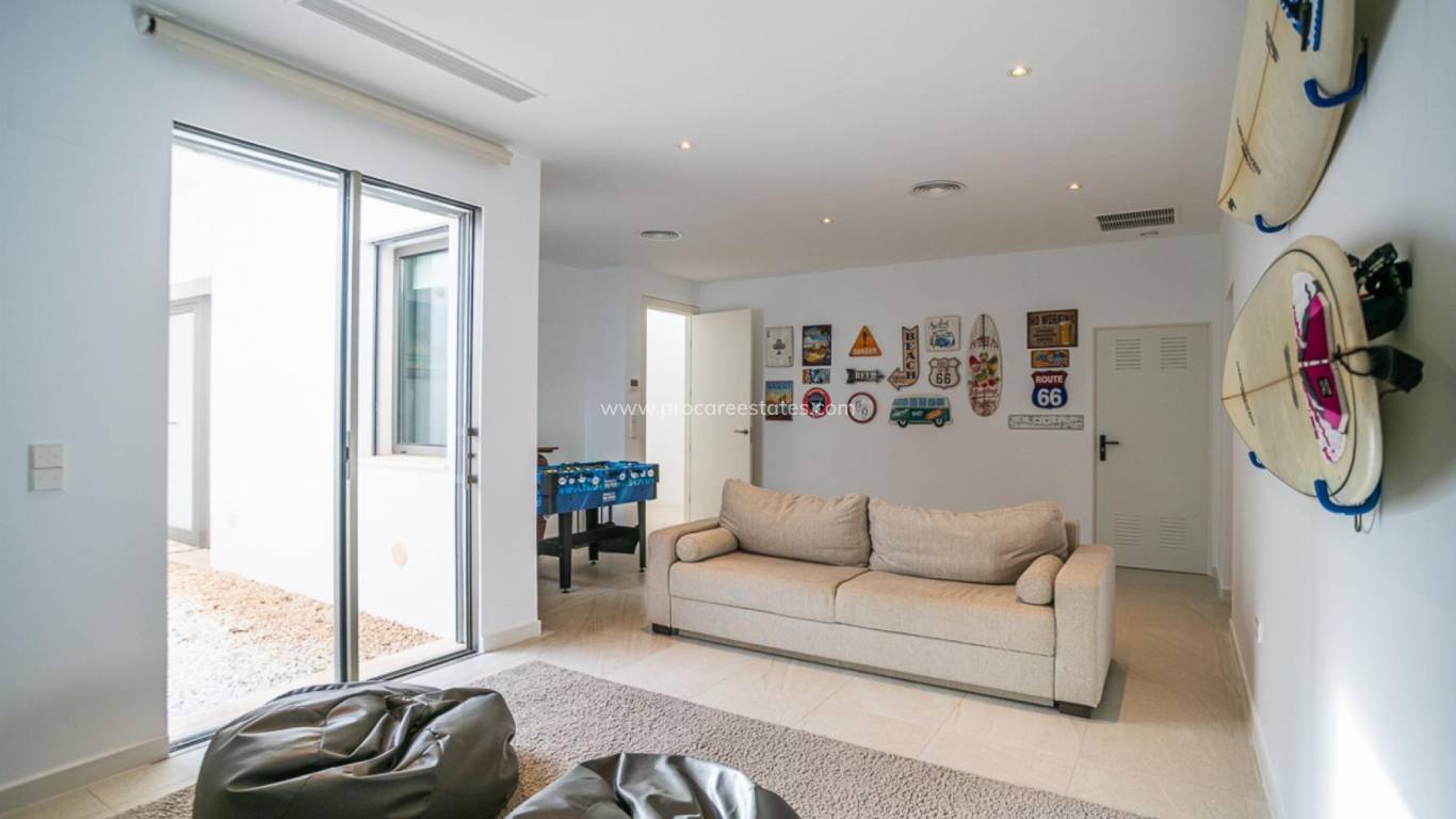 Resale - Villa - Orihuela - Las Colinas golf